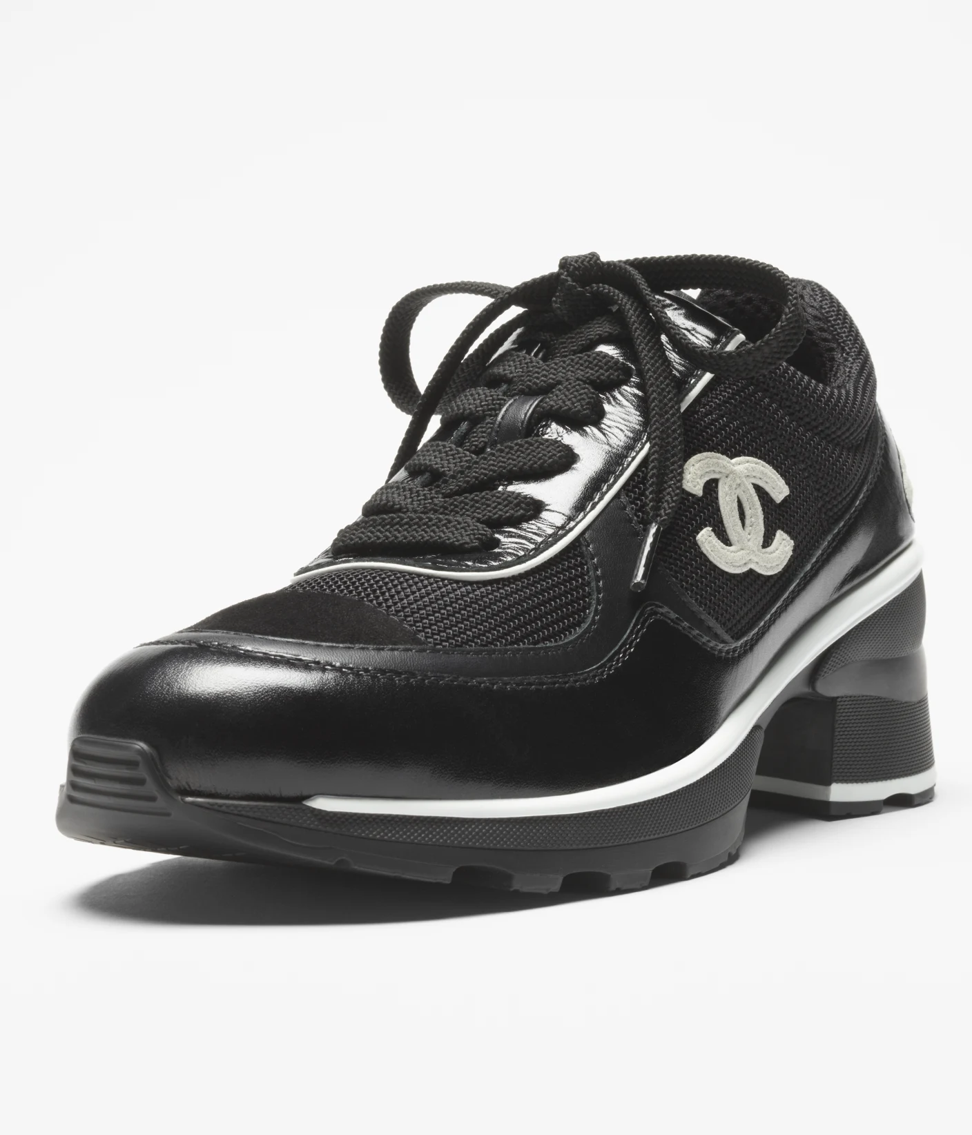 Chanel Fall-Winter 2025/26 Sneakers - Image 2